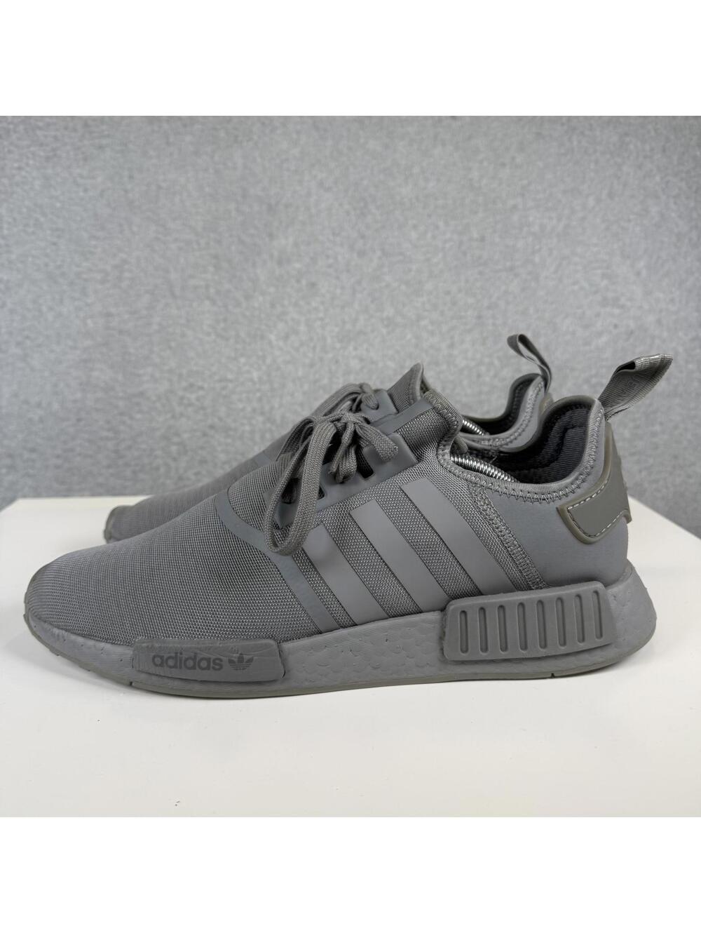 Adidas NMD R1 triple grey sneakers men’s 13 FV9016 - Picture 4 of 9